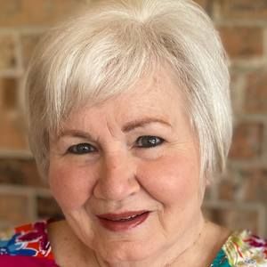 Meet your Posher, Martha